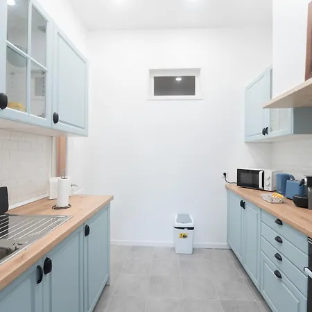 Alfarrobeira House *