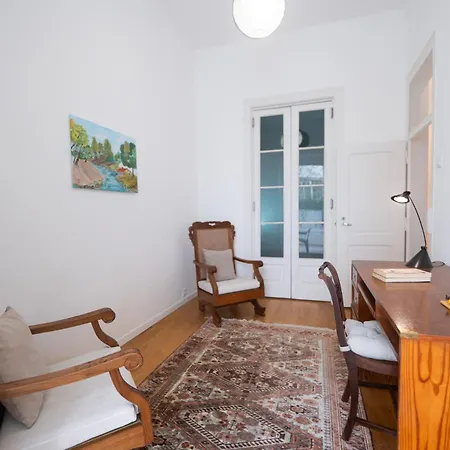 Alfarrobeira House Daire *